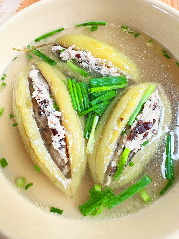 Canh khổ qua nhồi thịt